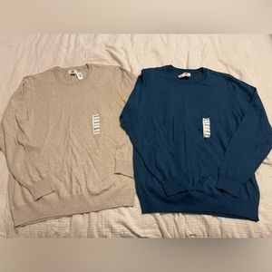 Old Navy NWT Men’s Size Large Sweaters (2) Tan & blue New With Tags